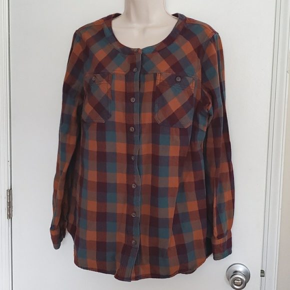 Duluth Trading Co Tops - Duluth Trading Free Swingin' Flannel Top Size L